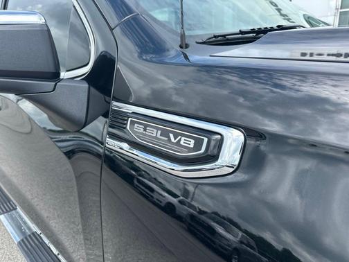 Onyx Black 2022 GMC Sierra 1500 Denali