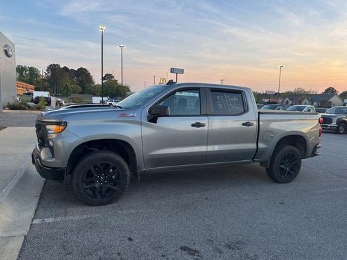2024 Chevrolet Silverado 1500 Custom Trail Boss