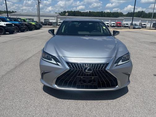 2022 Lexus ES 350 Base
