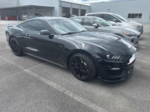 2019 Ford Shelby GT350 Base