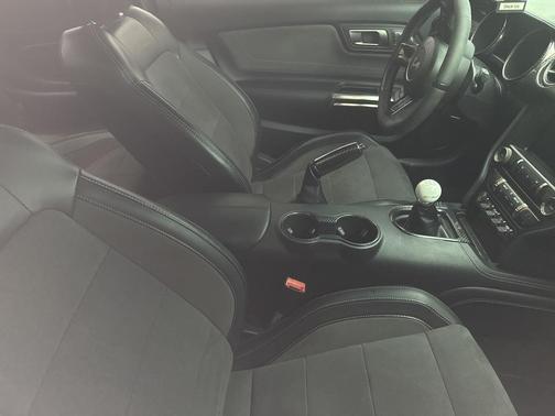 2019 Ford Shelby GT350 Base
