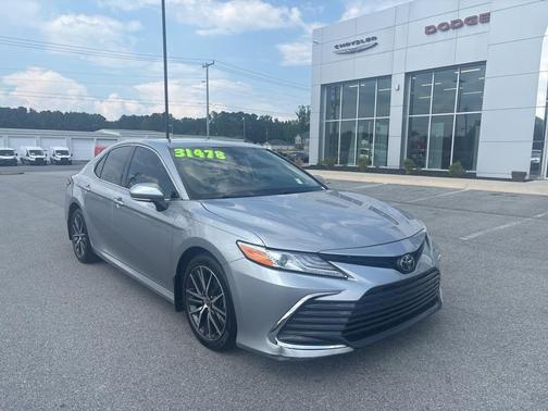 2023 Toyota Camry XLE