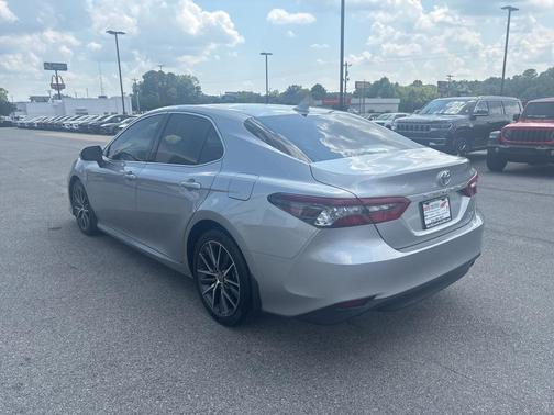 2023 Toyota Camry XLE