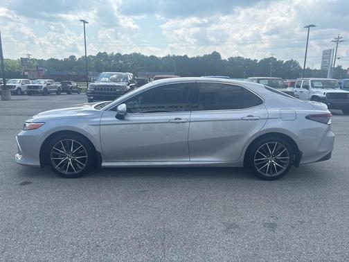 2023 Toyota Camry XLE