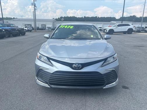 2023 Toyota Camry XLE