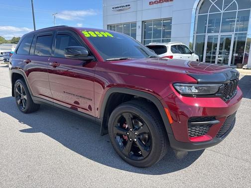 2024 Jeep Grand Cherokee Laredo