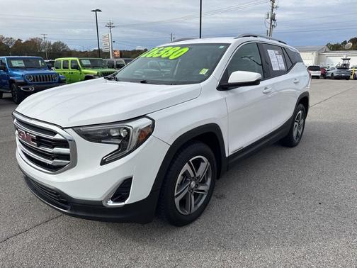 2021 GMC Terrain SLT