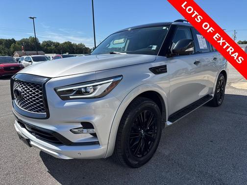 2021 INFINITI QX80 Luxe