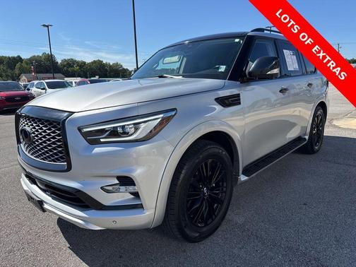 2021 INFINITI QX80 Luxe