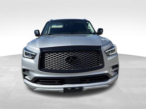 2021 INFINITI QX80 Luxe