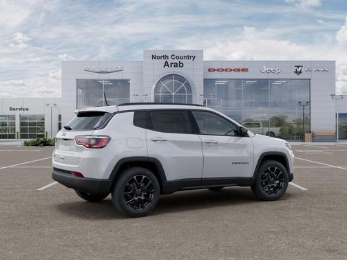 Bright White Clearcoat 2026 Jeep Compass Latitude
