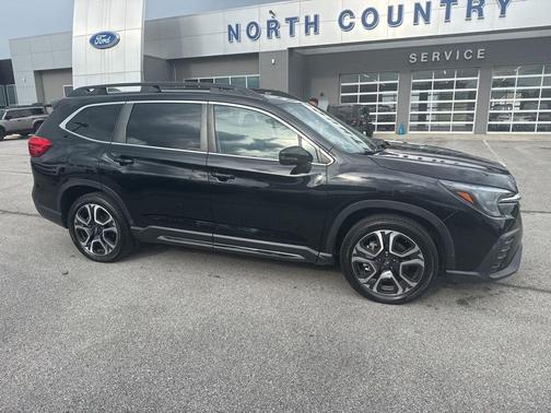 Crystal Black Silica 2023 Subaru Ascent Limited 7-Passenger