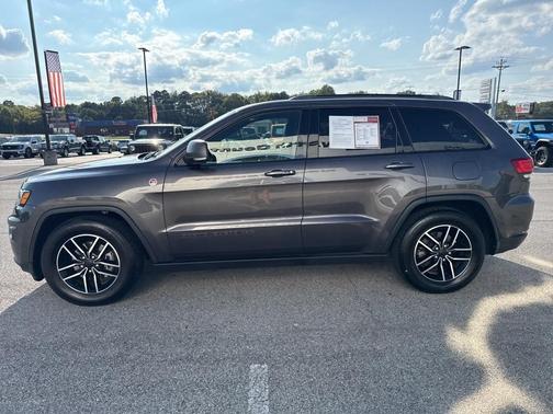 2020 Jeep Grand Cherokee Trailhawk