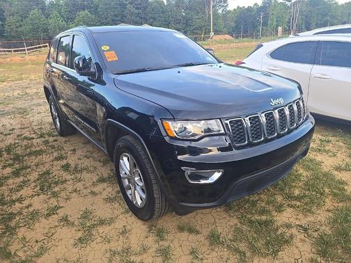 2022 Jeep Grand Cherokee WK Laredo