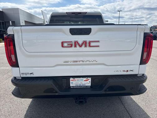 2023 GMC Sierra 1500 AT4X