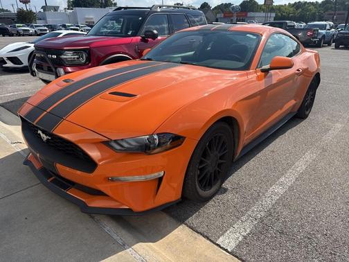 2020 Ford Mustang EcoBoost