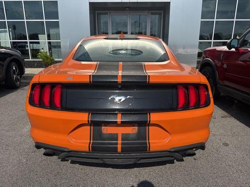 2020 Ford Mustang EcoBoost