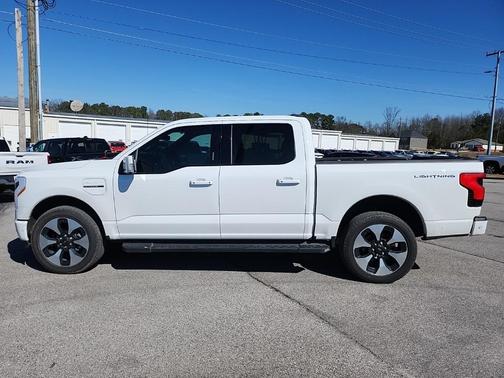 2023 Ford F-150 Lightning Platinum