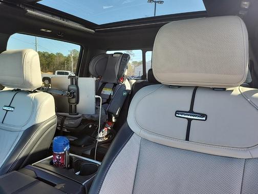 2023 Ford F-150 Lightning Platinum