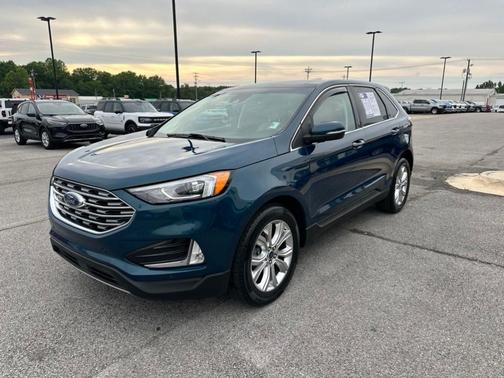 Green Metallic 2020 Ford Edge Titanium