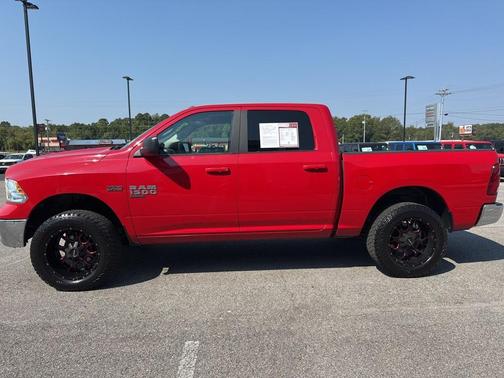2019 RAM 1500 Classic SLT