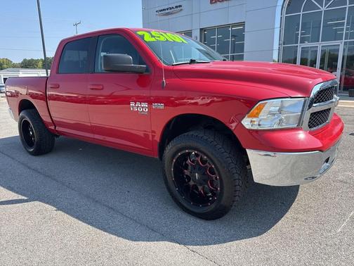 2019 RAM 1500 Classic SLT