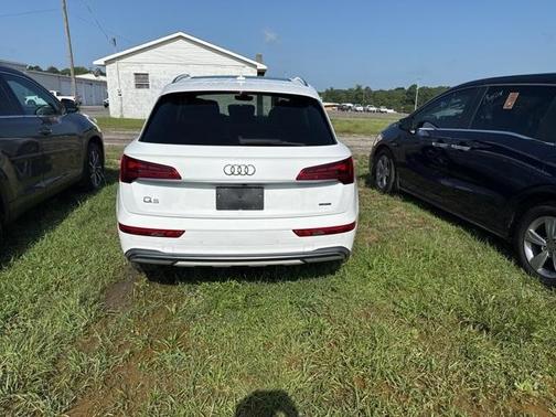 2021 Audi Q5 40 Premium Plus