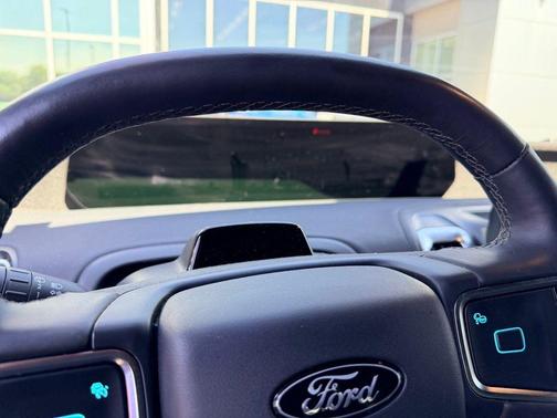 Agate Black Metallic 2025 Ford Expedition Tremor