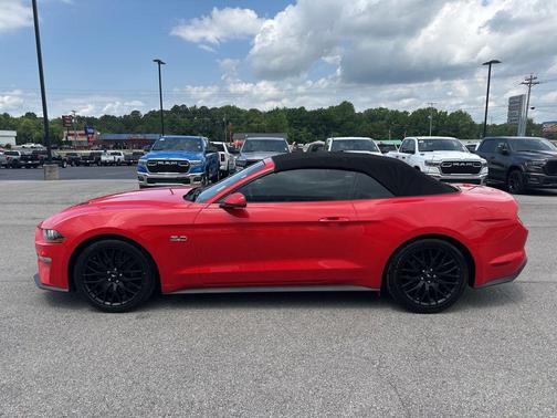 Race Red 2018 Ford Mustang GT Premium