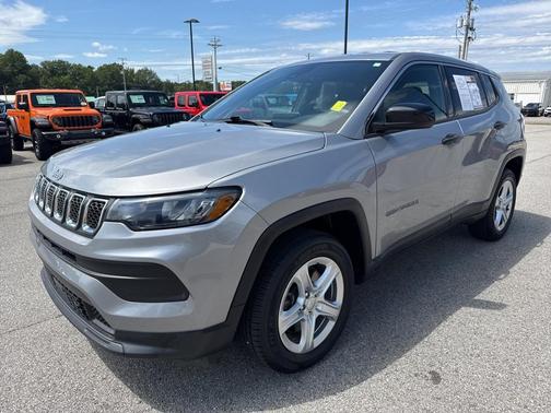 2023 Jeep Compass Sport
