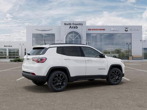 Bright White Clearcoat 2026 Jeep Compass Latitude