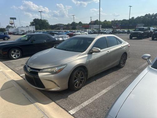 2015 Toyota Camry SE