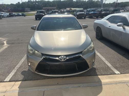 2015 Toyota Camry SE