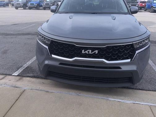 2023 Kia Sorento LX
