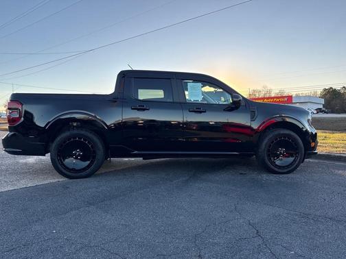 2025 Ford Maverick Lobo High