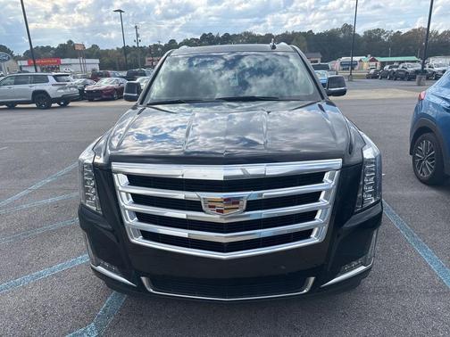 2016 Cadillac Escalade Luxury