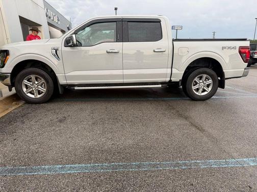 Avalanche Gray 2024 Ford F-150 XLT