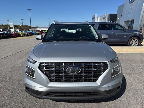 2021 Hyundai VENUE SEL