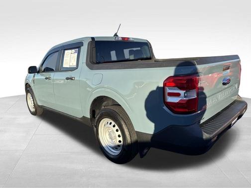 2022 Ford Maverick XL