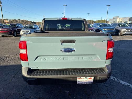 2022 Ford Maverick XL