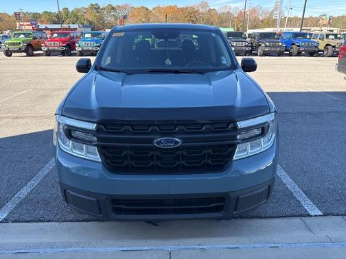 2022 Ford Maverick XL