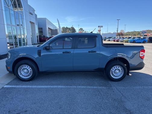 2022 Ford Maverick XL