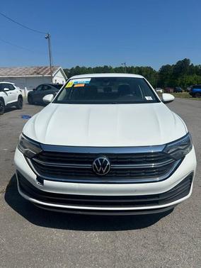 Pure White 2023 Volkswagen Jetta 1.5T S