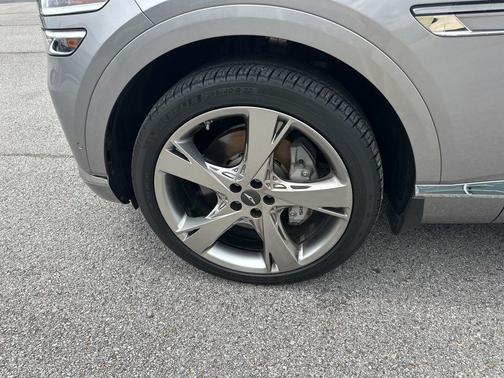 Savile Silver 2021 Genesis GV80 3.5T