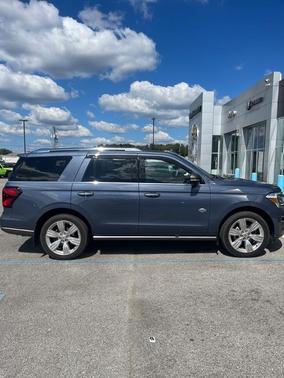 2022 Ford Expedition King Ranch