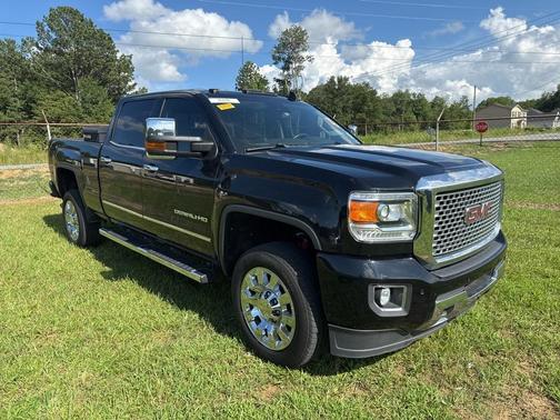 2017 GMC Sierra 2500 Denali