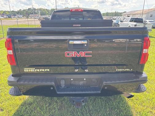 2017 GMC Sierra 2500 Denali
