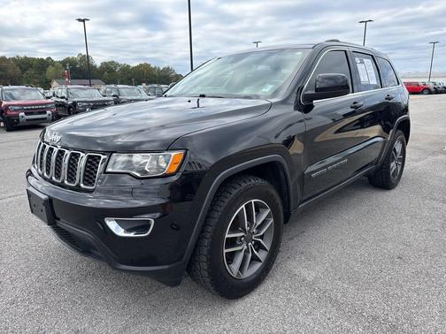 2020 Jeep Grand Cherokee Laredo E