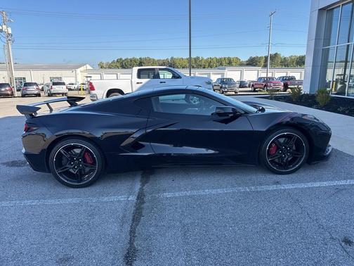 2023 Chevrolet Corvette Stingray w/2LT
