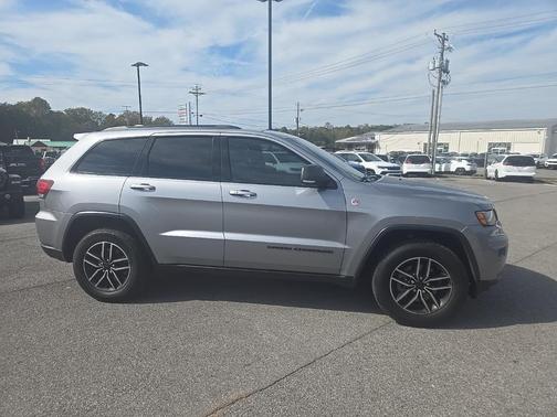 2019 Jeep Grand Cherokee Trailhawk